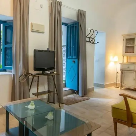 Charming 1900 Andalusian In Apartment Arcos de la Frontera